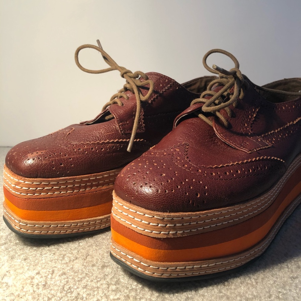 Crown Vintage Tricolor Platforms